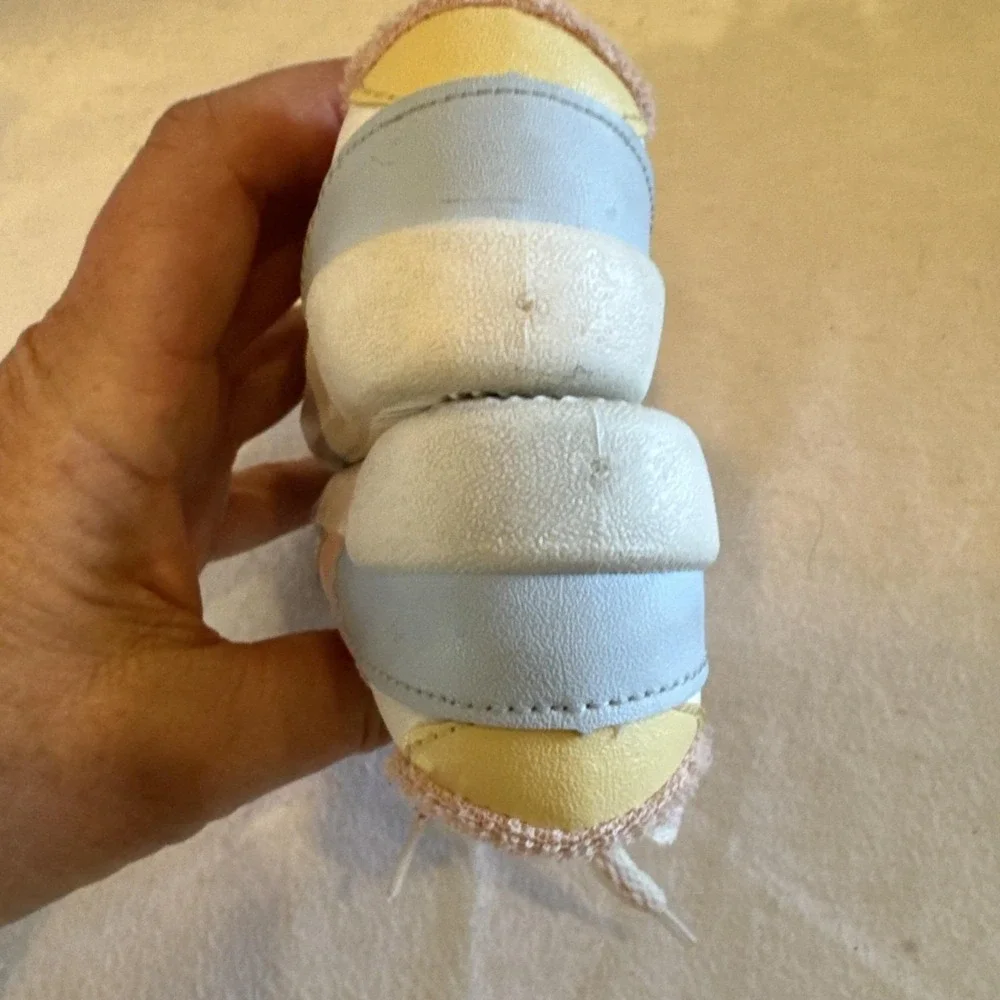 Vintage 1990s Pastel Color Block Infant Baby Girl Sneakers Fitness Plus size 2